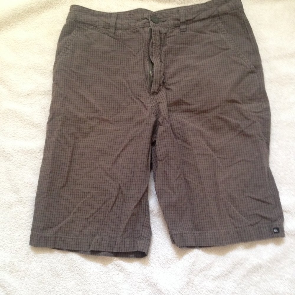 Mens Shorts - Quicksilver checkered W31
